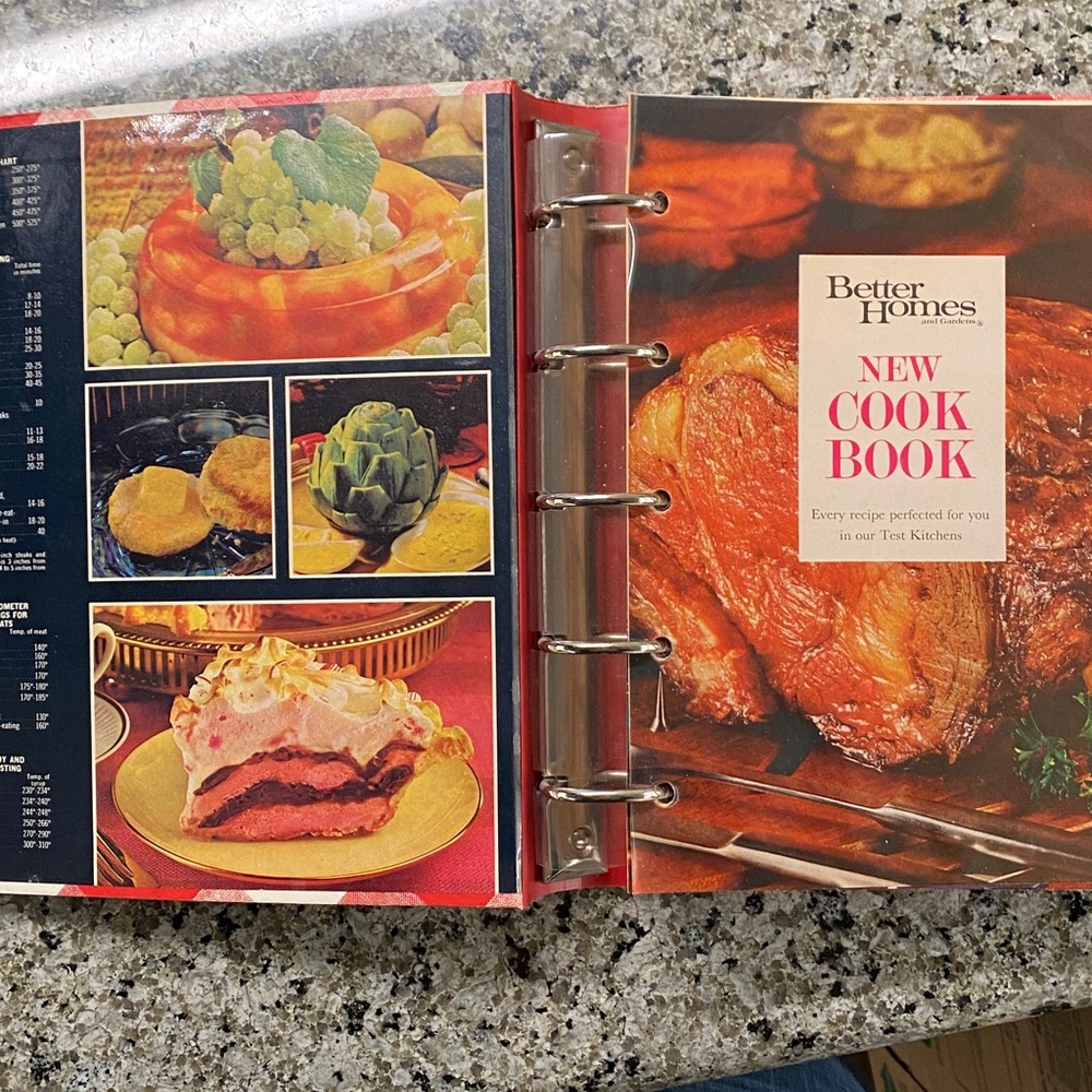 1974 Better Homes & Gardens Red Plaid New Cook Book - Excellent Condition - Picture 5 of 16